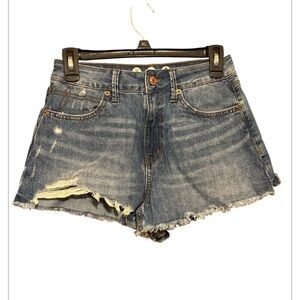 Rewash super high rise short vintage reunion size 3 distressed